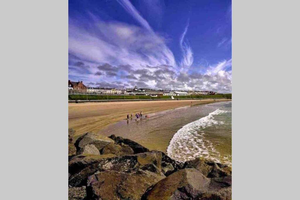 The Loft , Portrush Leilighet Eksteriør bilde